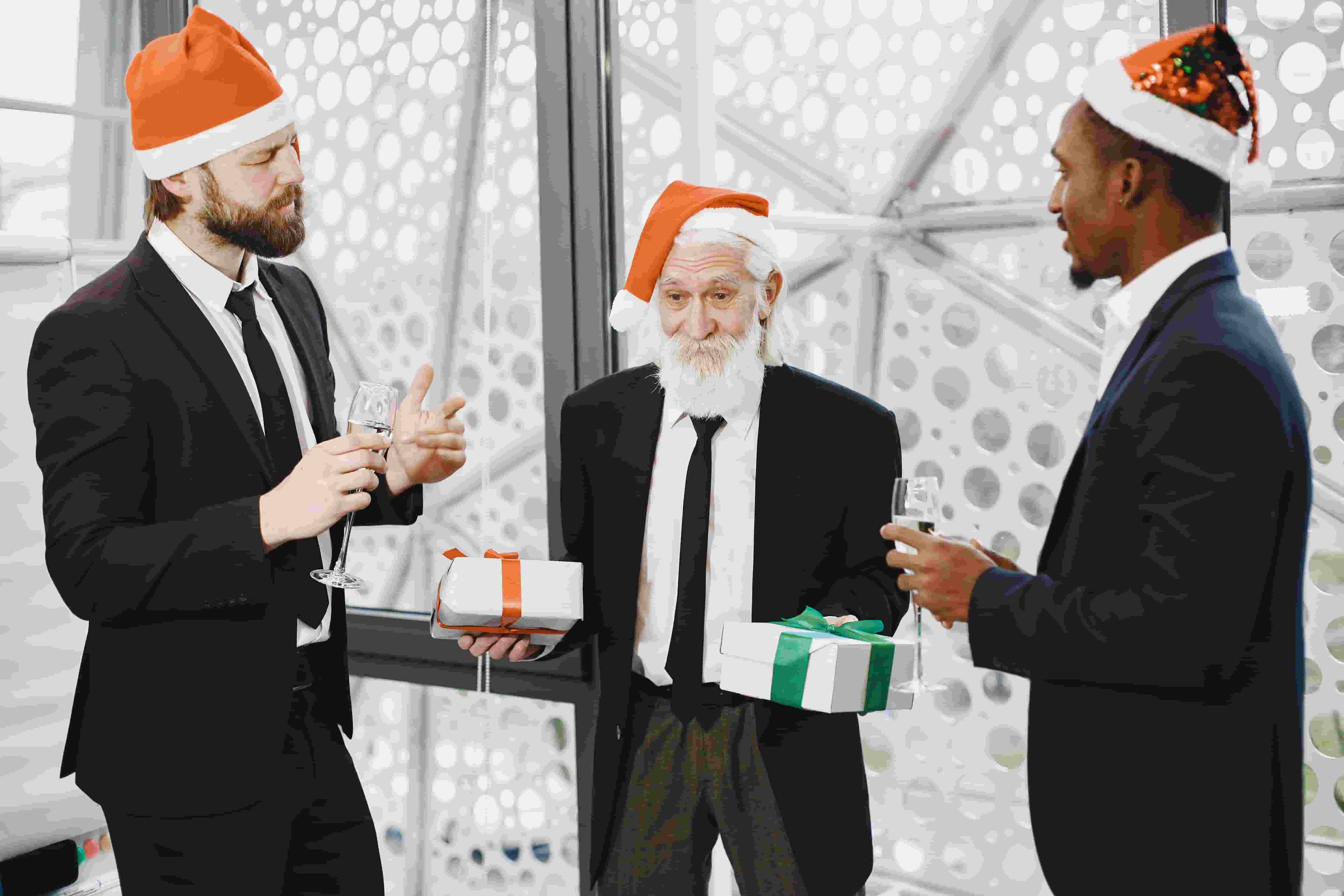 Soirée de fin d'année d'entreprise devant la borne photo